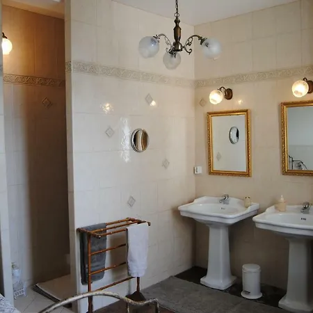 Bed & Breakfast Particulier De Sainte Croix Bayeux