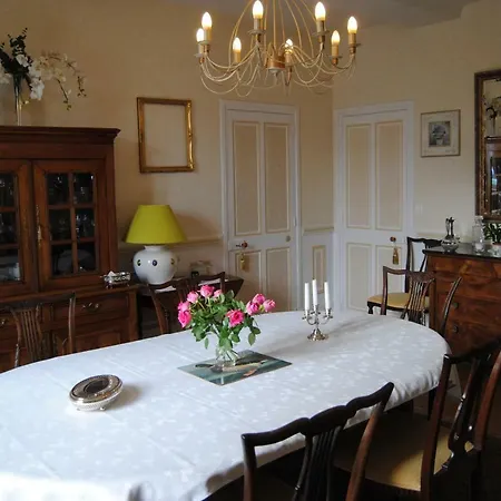 Particulier De Sainte Croix Bed & Breakfast